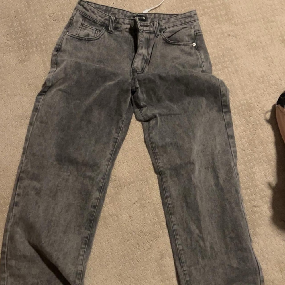 PrettyLittleThing Gray wide leg Jeans brand new